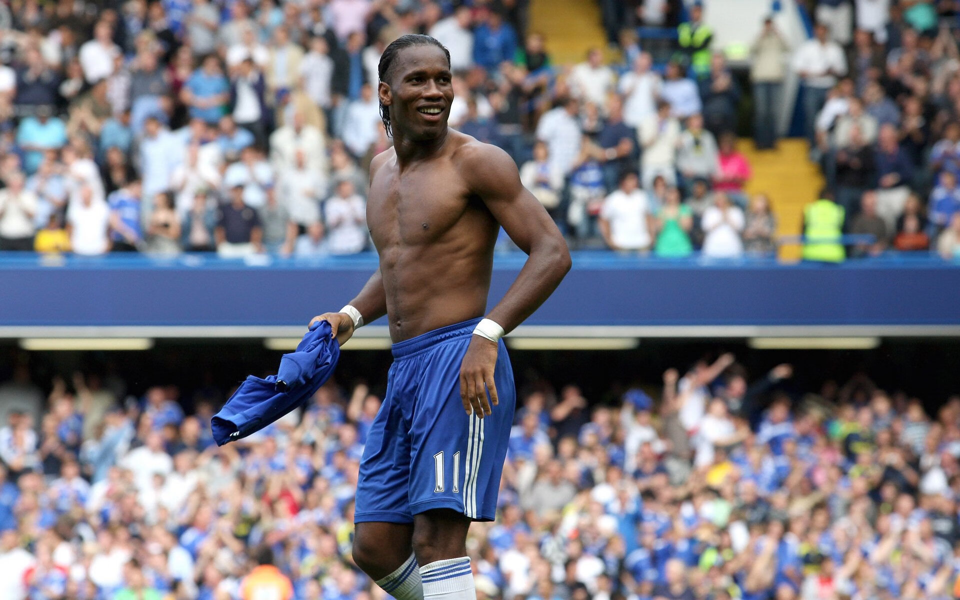 铁血亚特兰大3-0完胜阿森纳,萨拉赫一传两射定江山