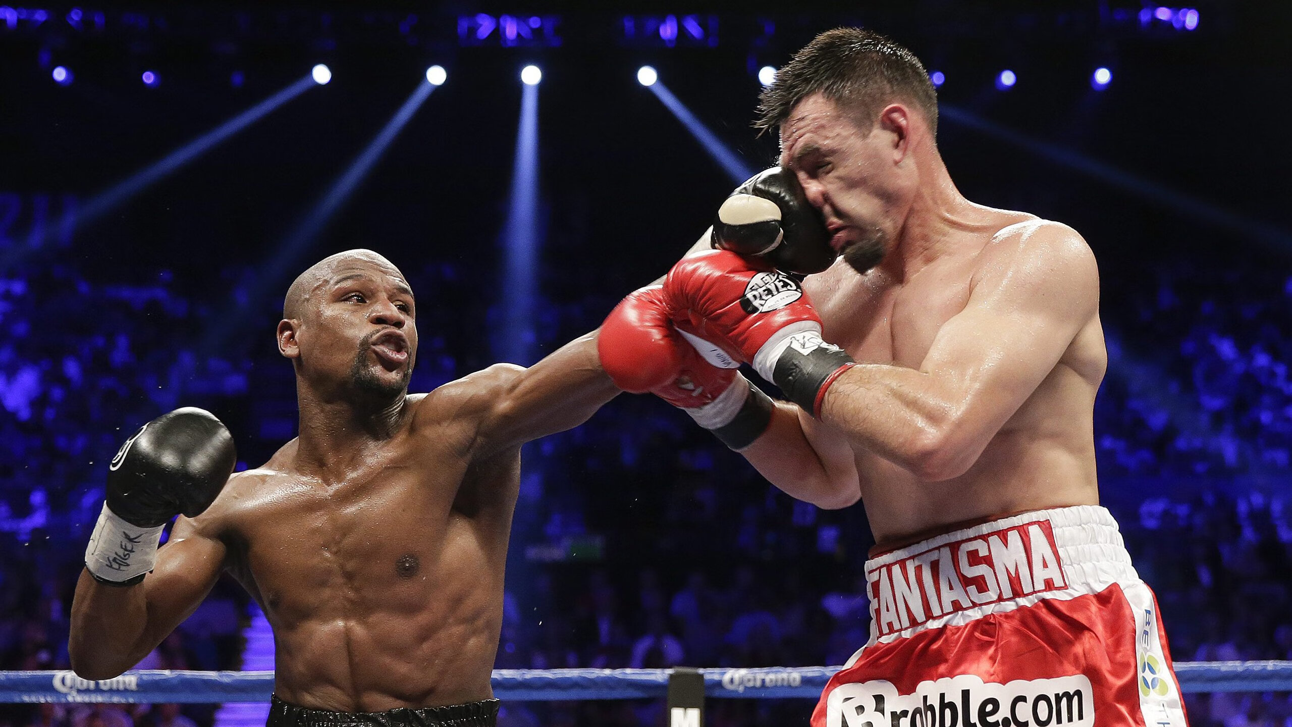 硬仗中的王者!霍勒迪狂飙30+率鹈鹕力克凯尔特人,他用实力撕碎所有质疑